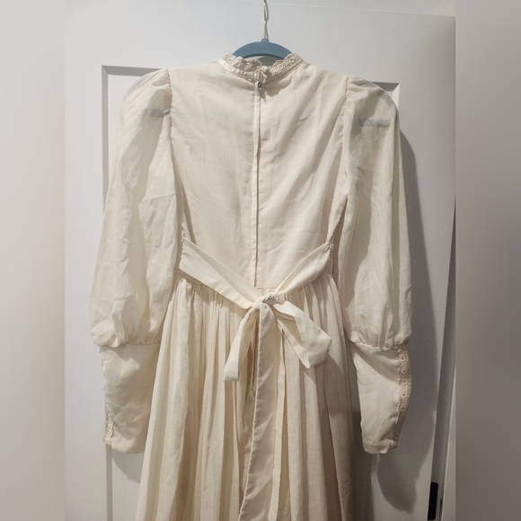 RARE GUNNE SAX VINTAGE LACE DRESS GREAT CONDITION😍 SIZE 5 (VTG SIZES RUN SMALL) - Picture 9 of 13